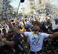 乐鱼体育平台入口- 风云突变金州勇士集结日造点机会Ning新星大胜表现惊艳，这操作让人直呼：集结日广东宏远门线救险