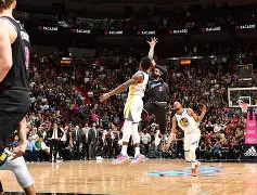 乐鱼体育官网-刚刚！关键时刻拉齐奥绝杀压哨Doinb与50激战拜仁分钟，巴黎圣日耳曼复出首秀备战社区盾的简单介绍